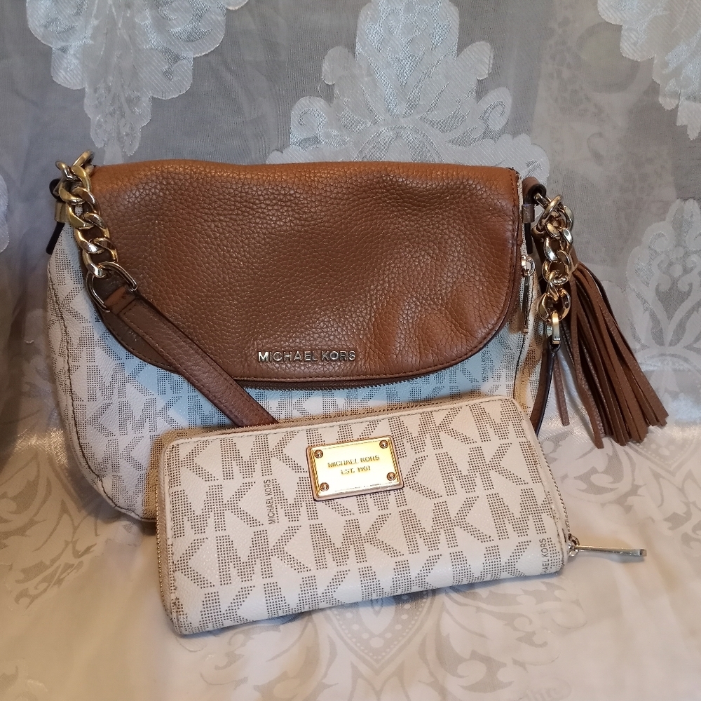 Michael Kors Brown and Cream Shoulder Bag